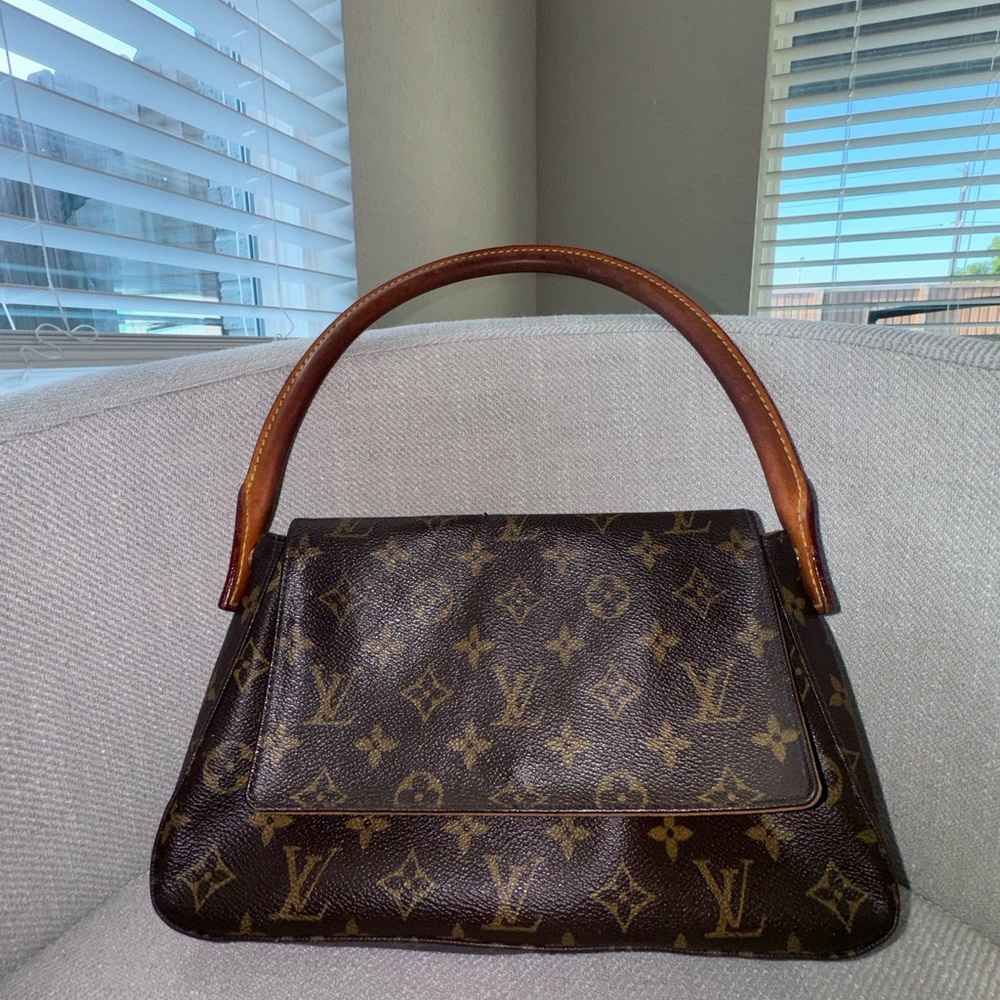 VINTAGE Louis Vuitton Brown Monogram Shoulder Bag